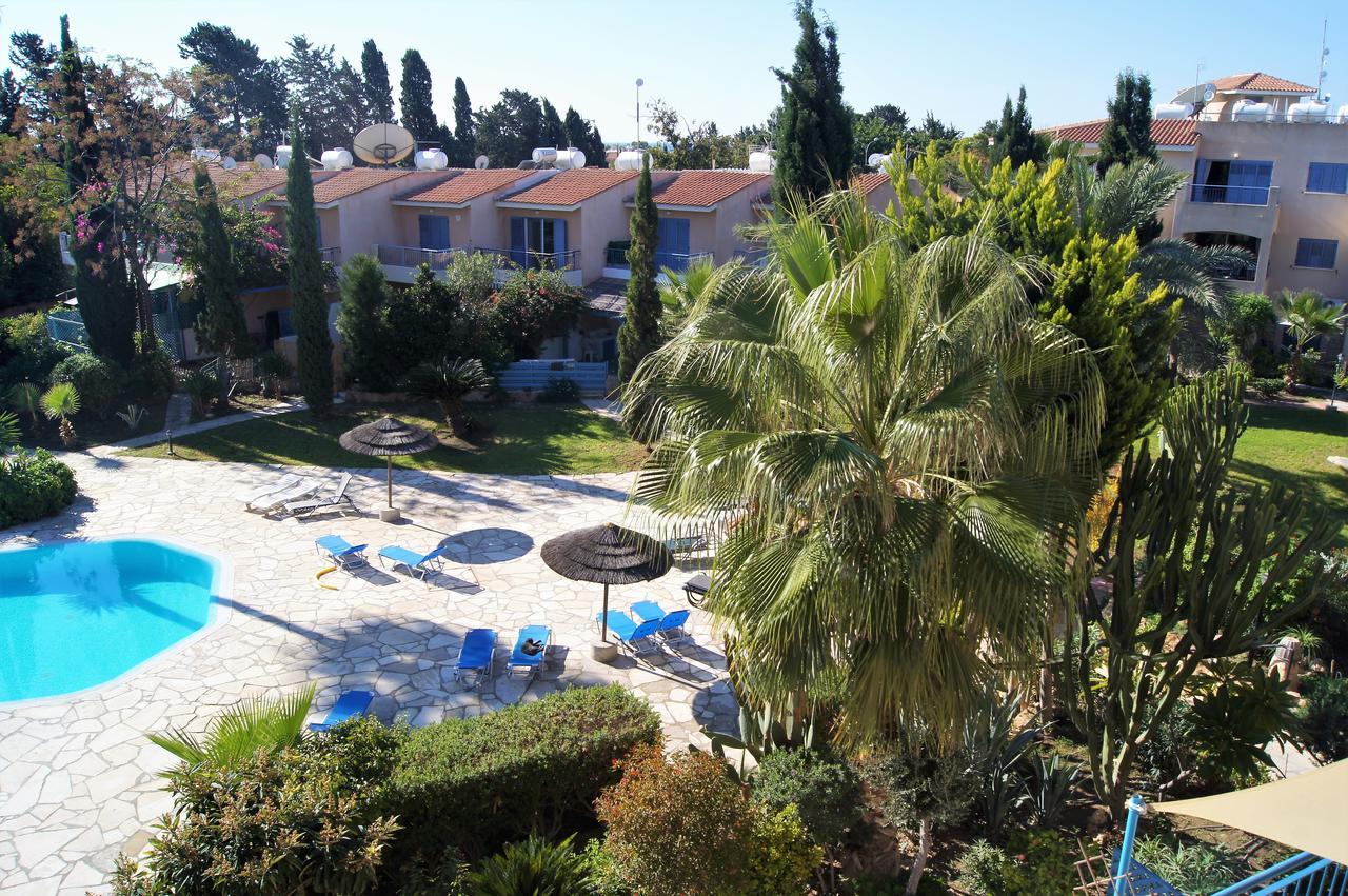Paradise Gardens Prestige And Lovely Apartment Paphos Exterior photo